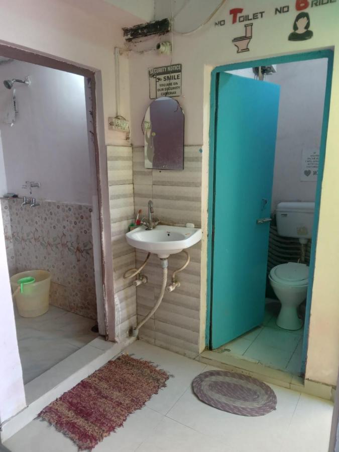 Superinn Home Stay& Guest House Agra  Eksteriør billede