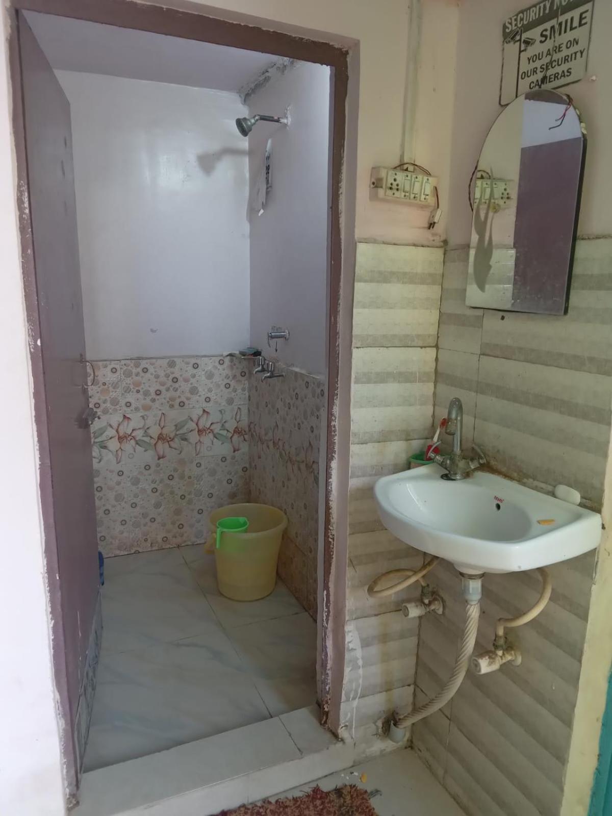 Superinn Home Stay& Guest House Agra  Eksteriør billede